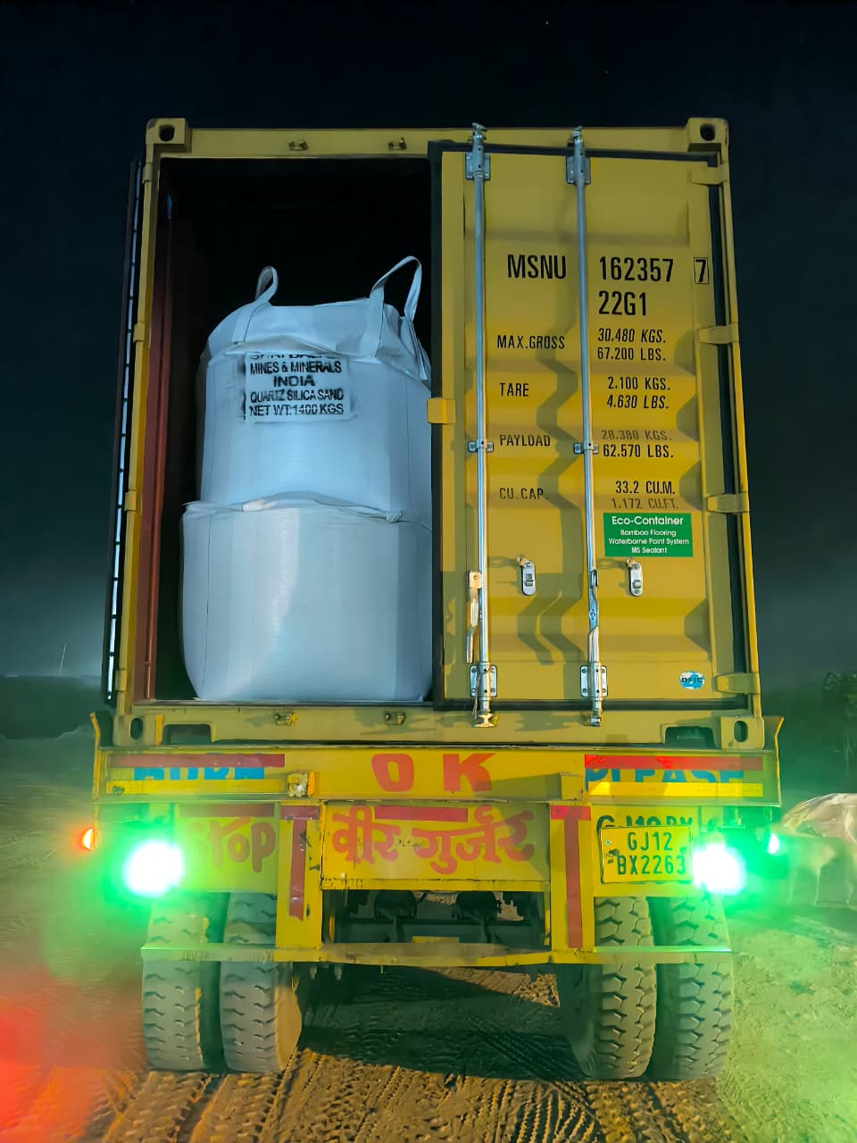 Bulk mineral loading operations for shipment to international markets