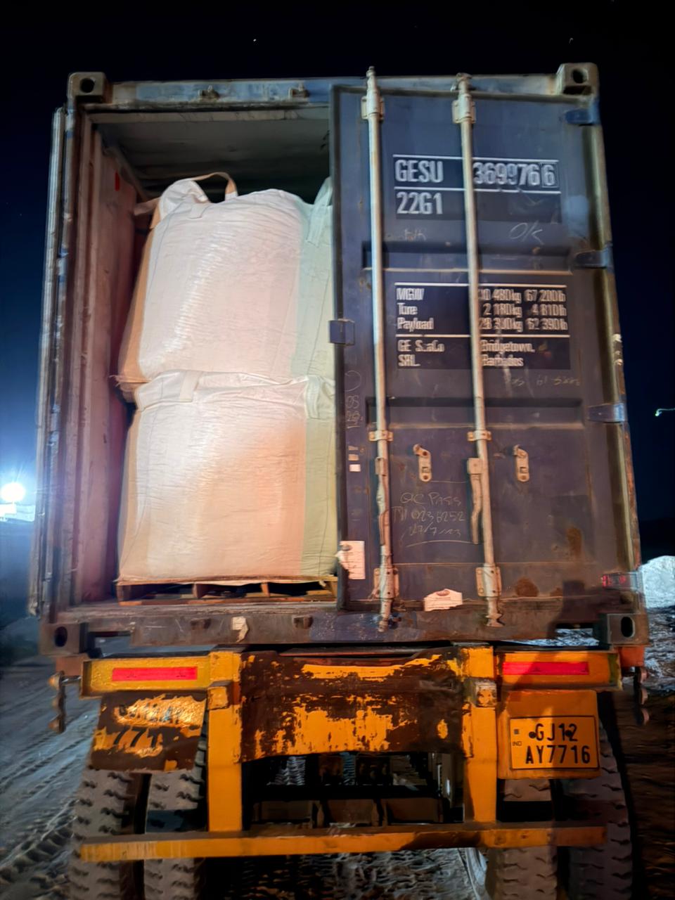 Sodium bentonite powder in jumbo bags stuffed in export container shipped from India