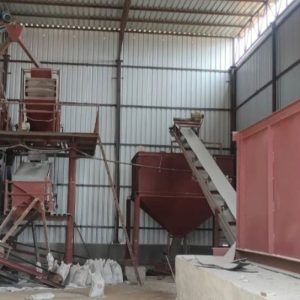Advanced processing unit for grinding and refining mineral materials