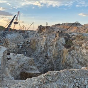 Mineral mining activity in India supporting bulk export supply chain