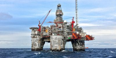 Bentonite powder for drilling and oil exploration applications